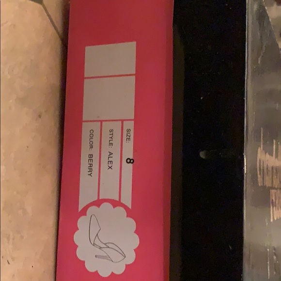 Velvet Berry Heels - Picture 3 of 3